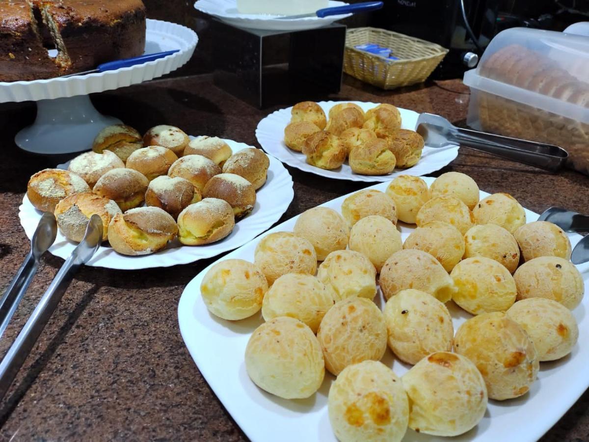 Patos Hotel Патус ди Минас Екстериор снимка