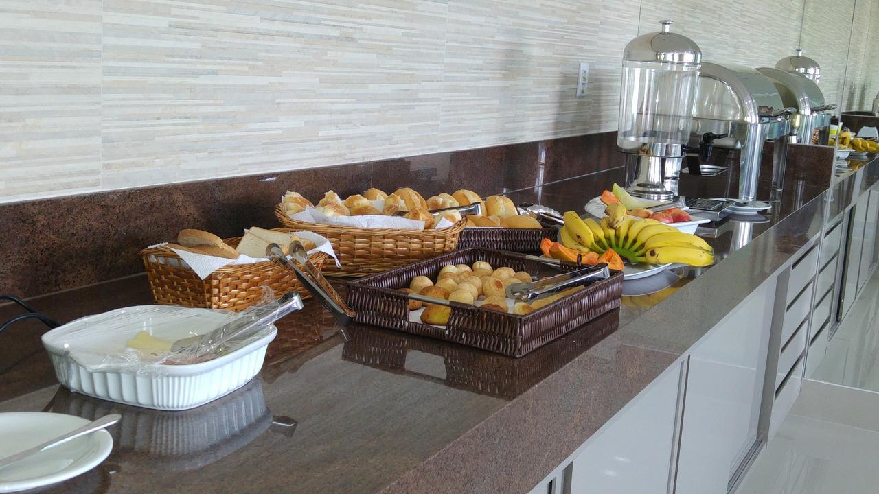 Patos Hotel Патус ди Минас Екстериор снимка